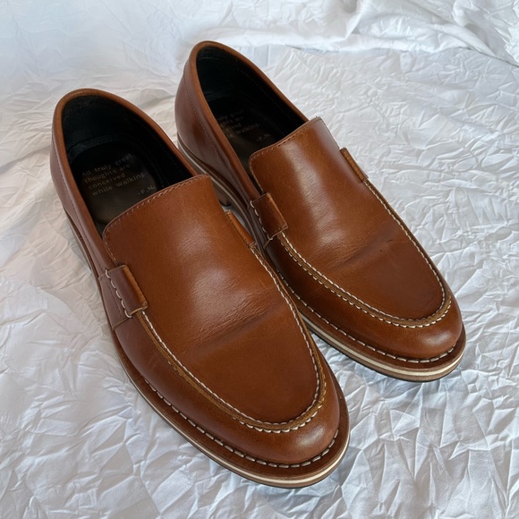 Men’s Leather Loafers - Picture 2 of 12